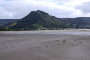 Ninety Mile Beach