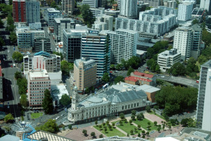 Sky TAussicht vom Sky Tower auf Aucklandower in Auckland