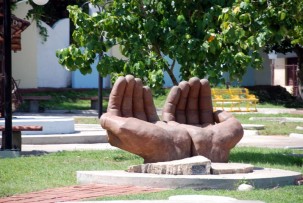 Parque de la Esculturas in Cienfuegos